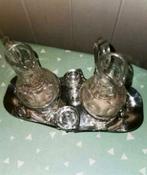 Te koop zilveren olie en azijnstel., Ophalen