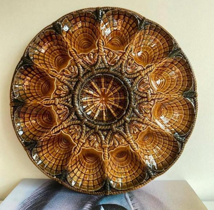 Sarreguemines vintage XL oesterschaal, Huis en Inrichting, Keuken | Servies, Zo goed als nieuw, Schaal of Schalen, Overige stijlen