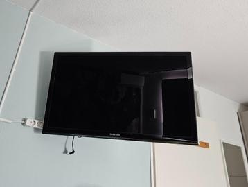 Samsung UE40C7700 - 40-inch (101.6 cm) Full HD LED 3D tv beschikbaar voor biedingen