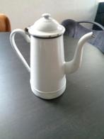 Grote wit emaille koffiekan / koffiepot (30 cm hoog)., Ophalen of Verzenden