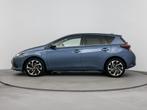 Toyota Auris Touring Sports 1.8 Hybrid Dynamic (bj 2018), Gebruikt, 4 cilinders, Blauw, Hybride Elektrisch/Benzine