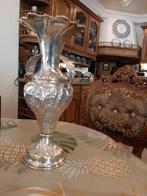 Zilveren Vaas met Gedetailleerde Versieringen, Antiek en Kunst, Ophalen of Verzenden