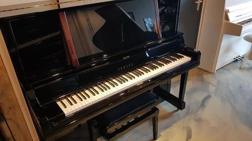 Piano Yamaha U5 zwart glans. Excl. instrument.  Nieuwstaat, Muziek en Instrumenten, Piano's, Zo goed als nieuw, Piano, Zwart, Hoogglans