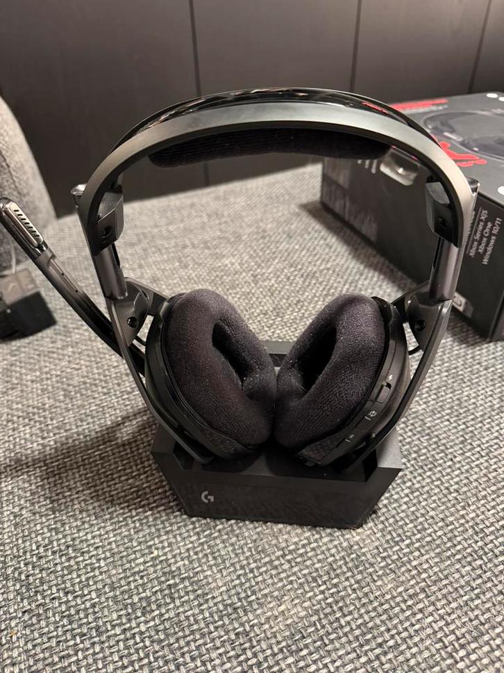 Astro A50X, Computers en Software, Headsets, Zo goed als nieuw, Over-ear, Draadloos, Gaming headset, Inklapbare microfoon, Mute-functie