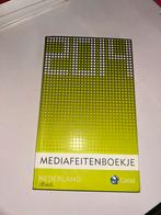 Mediafeitenboekje Nederland - Carat, Ophalen of Verzenden, Gelezen, Media