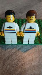 2 Lego Classic Airport Minifiguren poppetjes, Kinderen en Baby's, Speelgoed | Duplo en Lego, Ophalen of Verzenden, Gebruikt, Losse stenen