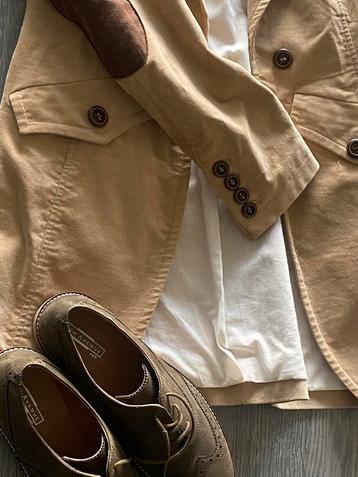 dames jas maat 38 als nieuw beschikbaar voor biedingen