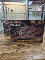 AMT Ertl Star Wars Millennium Falcon 2005 Modelbouw 38305, Ophalen of Verzenden, Nieuw, Actiefiguurtje