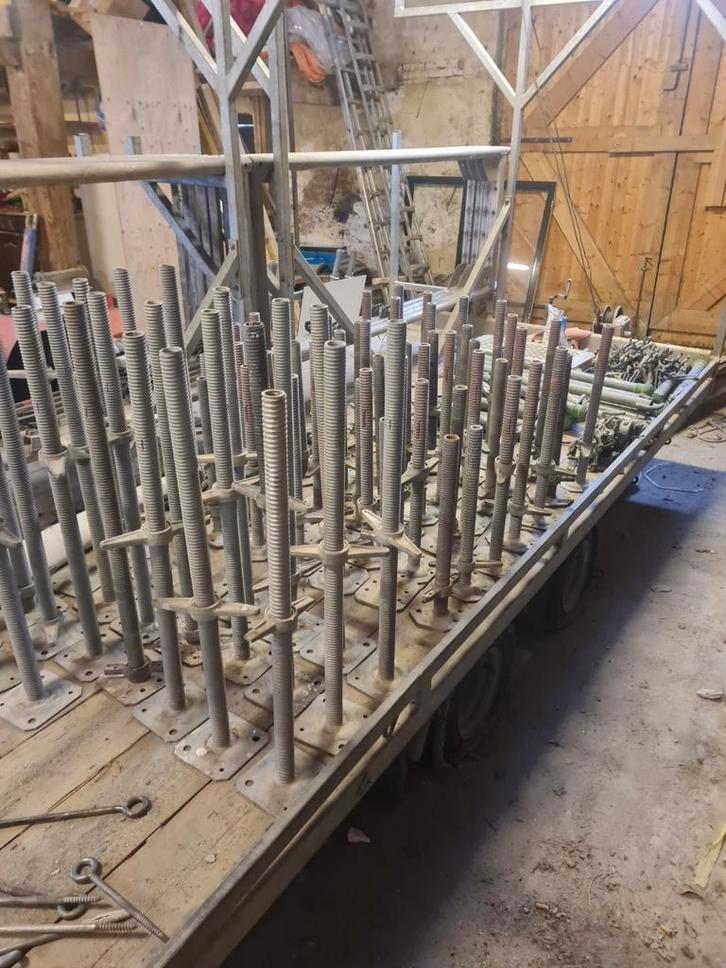 Layher Blitz Gevelsteiger, Doe-het-zelf en Verbouw, Steigers, Gebruikt, Gevelsteiger, 2 tot 5 meter, Ophalen