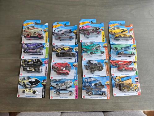 16 Hot Wheels (nieuw), Hobby en Vrije tijd, Modelauto's | Overige schalen, Nieuw, Ophalen of Verzenden