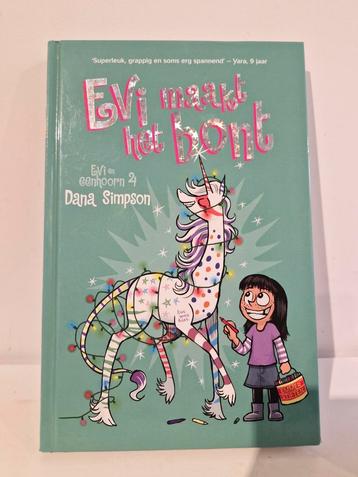 Evi maakt het bont Dana Simpson beschikbaar voor biedingen