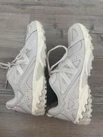New Balance sneakers 41,5 beige zgan, Kleding | Dames, Schoenen, Ophalen of Verzenden, Zo goed als nieuw, Beige, Sneakers of Gympen