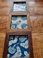 Antieke wandtegeltjes in houten lijstje., Antiek en Kunst, Antiek | Wandborden en Tegels, Ophalen of Verzenden