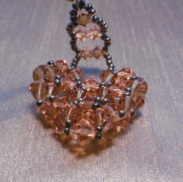Swarovski Ketting in ️Hartvorm beschikbaar voor biedingen