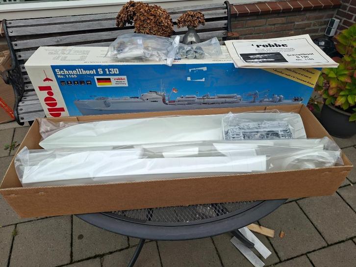 Schnellboot S130 van Robbe torpedoboot, Hobby en Vrije tijd, Modelbouw | Boten en Schepen, Ophalen of Verzenden