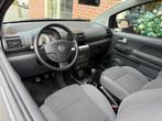 Volkswagen Fox 1.2 Trendline NIEUWE APK / RIJKLAAR / GARANTI, Voorwielaandrijving, Stof, Zwart, 969 kg