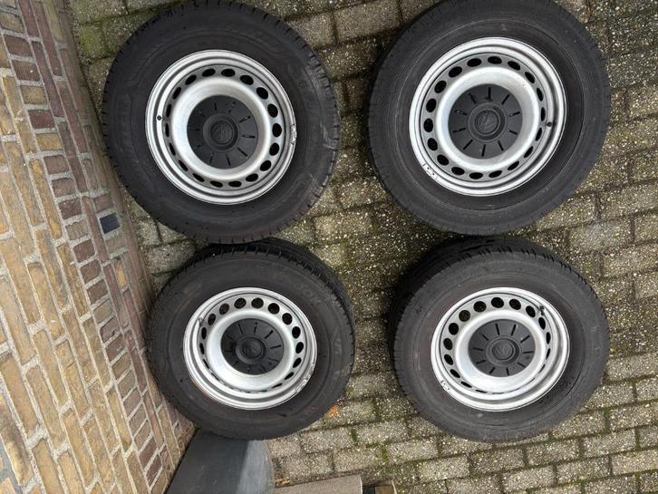 4x banden met velgen set prijs 235/65 R16 VW crafter 2017+++, Auto-onderdelen, Banden en Velgen, Band(en), Zomerbanden, 16 inch
