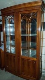 Taxus vitrinekast met glazen deuren, Ophalen, Gebruikt, 100 tot 150 cm, 150 tot 200 cm