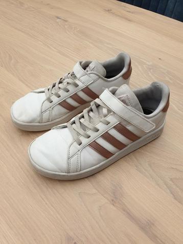 Sneakers Adidas Grand Court White / Copper Maat 35 beschikbaar voor biedingen