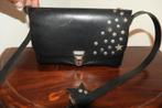 Napsoe leer schouder tasje sterren studs hanger Festival, Verzenden, Zo goed als nieuw, Zwart, Schoudertasje