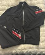 Gloednieuwe Moncler trainingspak maat L voor €100, Ophalen, Nieuw