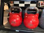 2 x 32 kg competitie Kettlebells Kettlebell gewichten, Ophalen, Gebruikt, Kettlebell