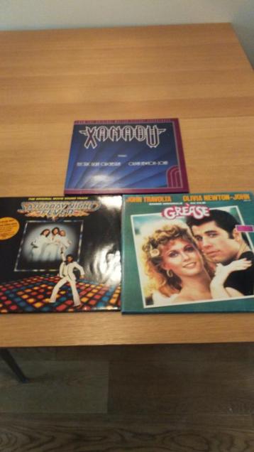 3 lp,s met popmusicals beschikbaar voor biedingen