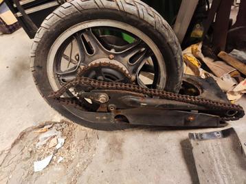 Achterbrug Honda cb750 k4 beschikbaar voor biedingen