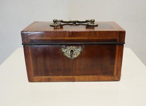 Antiek theekistje, 18e eeuw, Antiek en Kunst, Antiek | Woonaccessoires, Ophalen of Verzenden