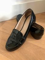 Prada loafers in top staat orgineel! 39,5, Prada, Ophalen of Verzenden, Zo goed als nieuw, Instappers