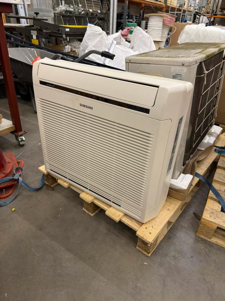 Samsung Vloermodel Airco 5kw (werkend gedemonteerd), Witgoed en Apparatuur, Airco's, Gebruikt, Wandairco, 100 m³ of groter, 3 snelheden of meer