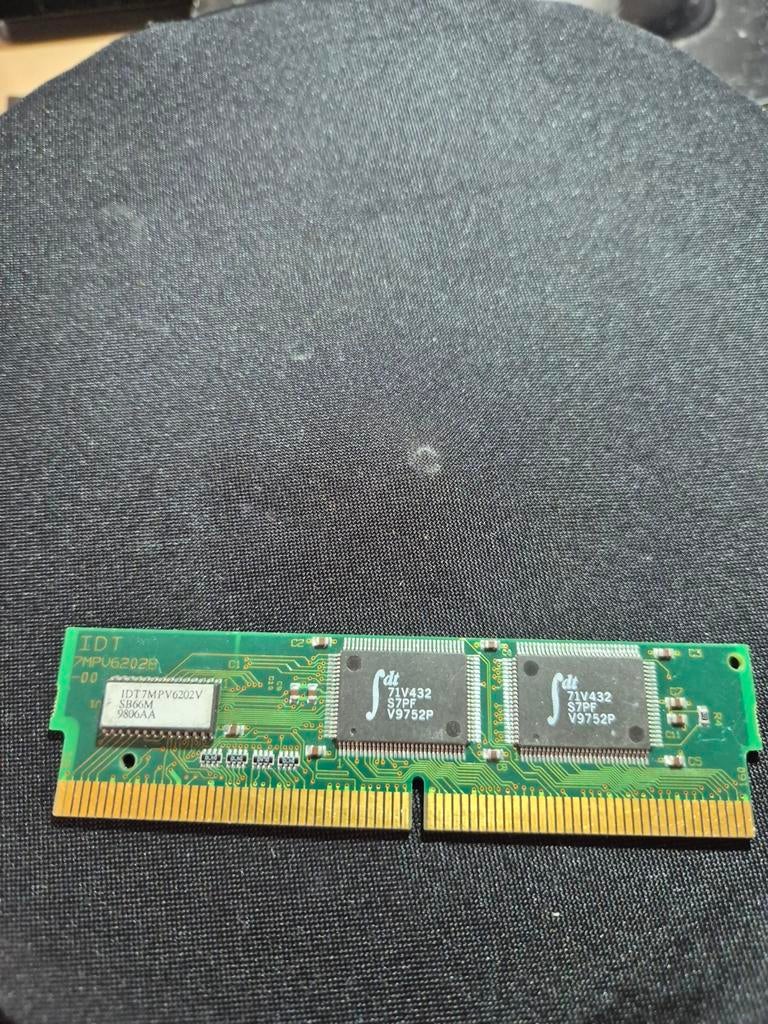 Vintage IBM IDT 256k Cache Coast Module voor Pentium I, Onbekend, Ophalen of Verzenden, DDR, Desktop