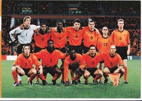 Nederlands. elftal 2001-dubb. kleurenkaart uit 2001., Verzamelen, Sportartikelen en Voetbal, Nieuw, Poster, Plaatje of Sticker