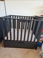 TWF box Bas met grote lade. Inclusief boxmatras en boxkleed., Kinderen en Baby's, Boxen, Ophalen, Gebruikt, Rechthoekig, In hoogte verstelbaar