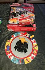 Cars Piston cup race spel, Drie of vier spelers, Ophalen, Gebruikt, JUMBO