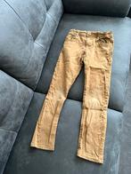Broek Okadi slim maat 134, Ophalen of Verzenden, Zo goed als nieuw, Broek