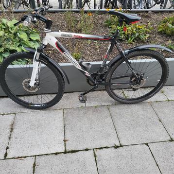 Lombardo 3000 Sportieve Mountainbike 27,5 inch  beschikbaar voor biedingen