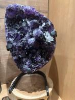 Amethist met calciet punten op standaard, Ophalen, Mineraal