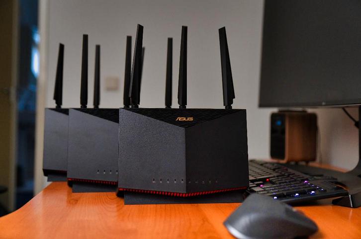 TKA Asus AI Mesh en Wifi 6 Game Routers, Computers en Software, Routers en Modems, Gebruikt, Router, Ophalen