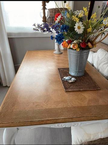 Antieke tafel. 90X160 tot 250 uittrekbaar beschikbaar voor biedingen