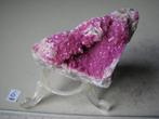 Mooi stuk Cobalt Calciet met Mooie Kristallen nr 6, Verzamelen, Mineralen en Fossielen, Ophalen of Verzenden, Mineraal