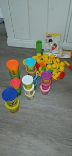 Bak vol met Play Doh accessoires (klei), Ophalen of Verzenden, Gebruikt, Knutselen, Met geluid