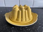 Gele puddingvorm van Sphinx / Regout, Antiek en Kunst, Antiek | Servies los, Ophalen of Verzenden