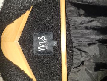 Dames jas beschikbaar voor biedingen