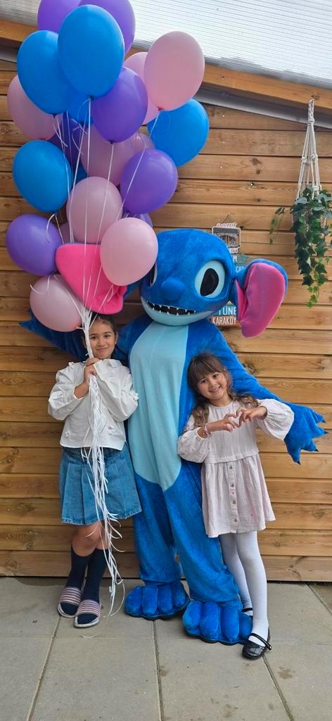 Stitch op je kinderfeestje / evenement/ huren, Hobby en Vrije tijd, Feestartikelen | Verhuur, Zo goed als nieuw, Verjaardag, Ophalen of Verzenden