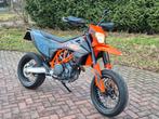 KTM 690 SMC R | 7.821 km Eerste eigenaar Dealeronderhouden, Motoren, Motoren | KTM, Motorrijbewijs A, Bedrijf, Sportuitlaat, Meer dan 35 kW