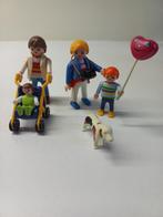 Playmobil gezin met hond, Ophalen of Verzenden, Gebruikt, Complete set