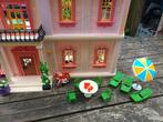 Playmobil poppenhuis herenhuis tuin meubelen kinderen hek, Ophalen of Verzenden, Zo goed als nieuw