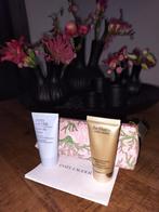 ESTEE LAUDER toilettasje roze met 2 producten **NIEUW**, Ophalen, Nieuw, Roze, Heer of Dame