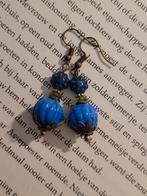 Oorbellen hangers blauw bloemen, Ophalen of Verzenden, Nieuw, Blauw, Overige materialen